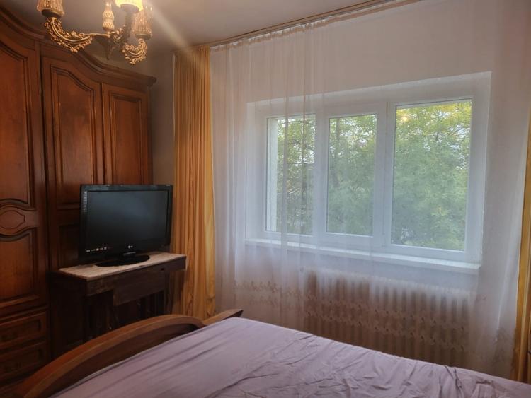 Apartament cu 3 camere decomandat, mobilat în 1 Mai