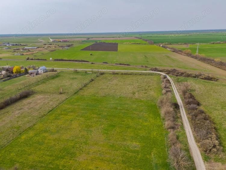 Teren de 1440 mp, în Galșa