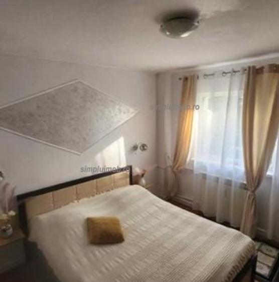 Apartament cu 2 camere decomandat, mobilat în Titan