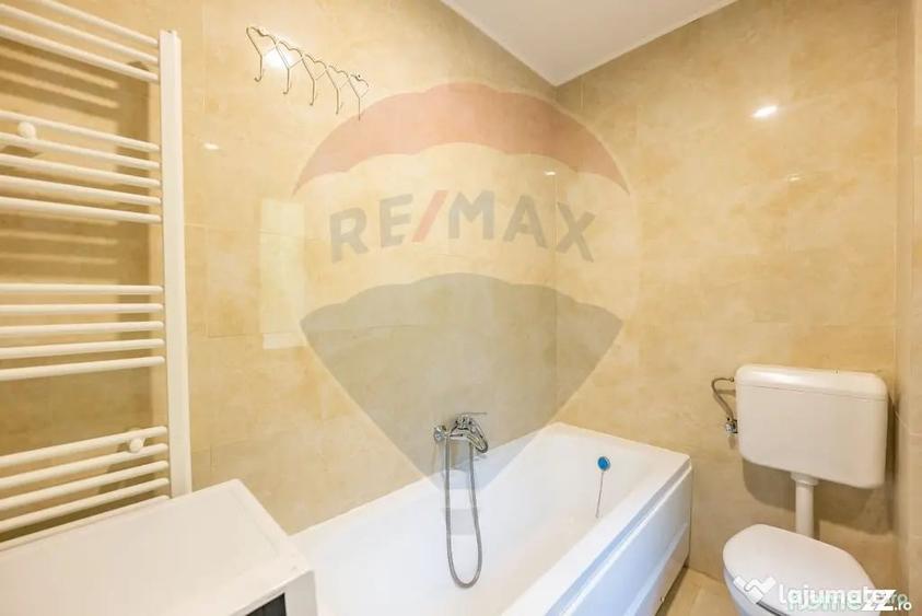 Apartament cu 3 camere semidecomandat în Aurel Vlaicu