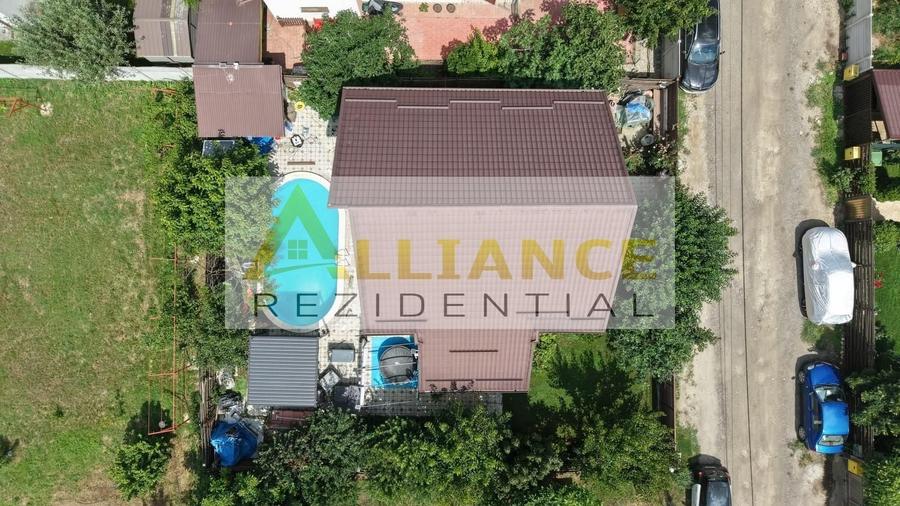 Casă individuală cu 4 camere decomandat cu Piscina în Berceni