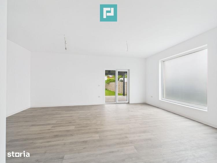 Casă cu 4 camere cu Teren 300 Mp în Utvin