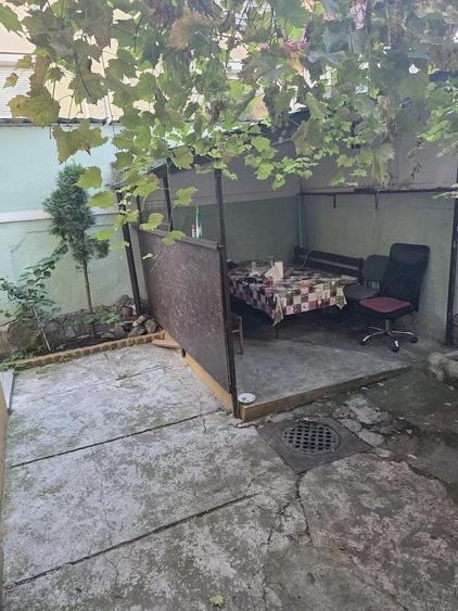 Garsonieră decomandată, mobilată în Unirii