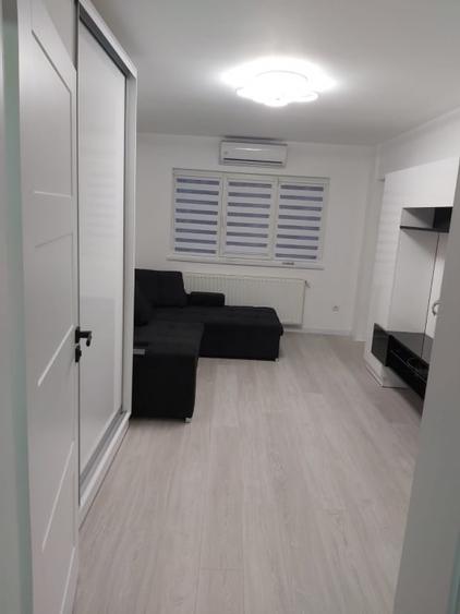 Apartament cu 3 camere decomandat în Mărăști