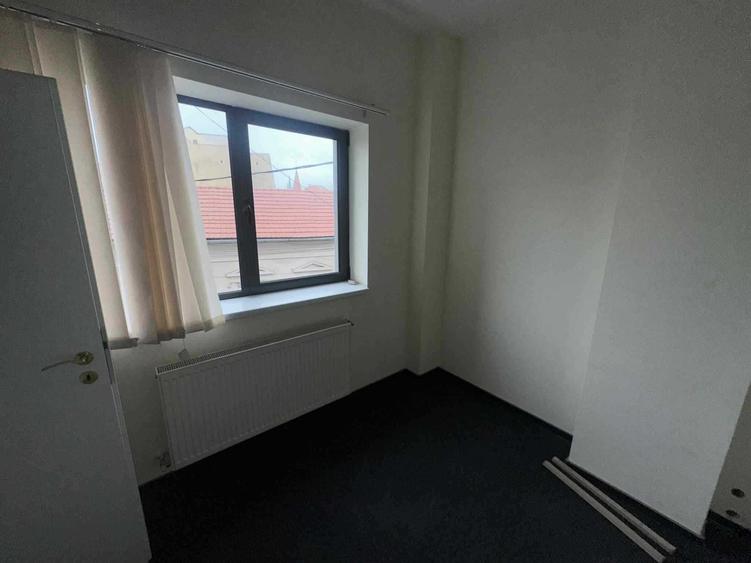 Spațiu comercial, de 266 mp, în Ultracentral