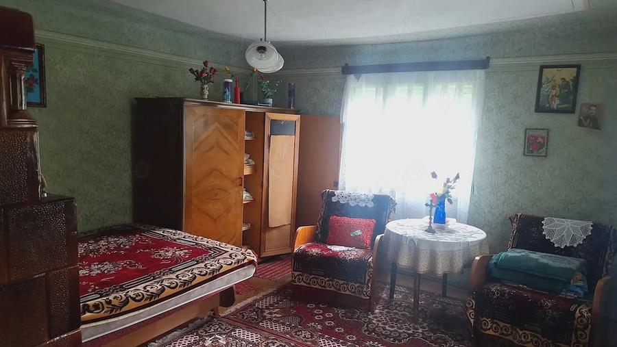 Casă cu 3 camere cu Teren 3600 Mp în Bărbătești