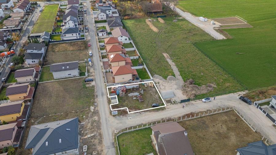 Teren Construcții intravilan de 533 mp, în Bartolomeu