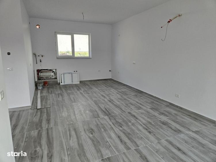 Casă cu 3 camere în Central