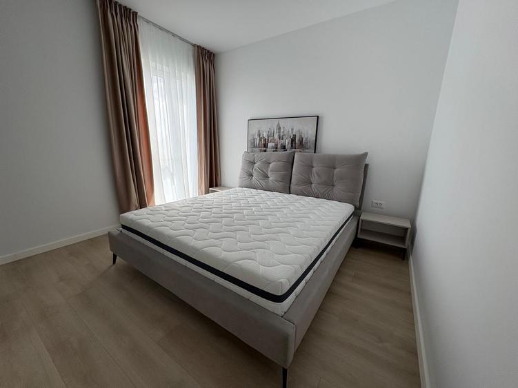 Apartament cu 2 camere semidecomandat în Torontalului