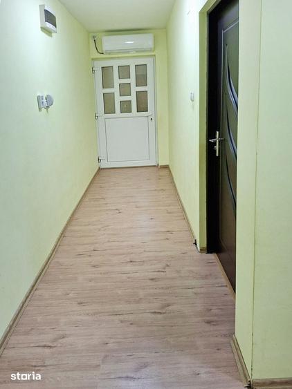 Casă cu 5 camere decomandat cu Teren 780 Mp în Săcălaz