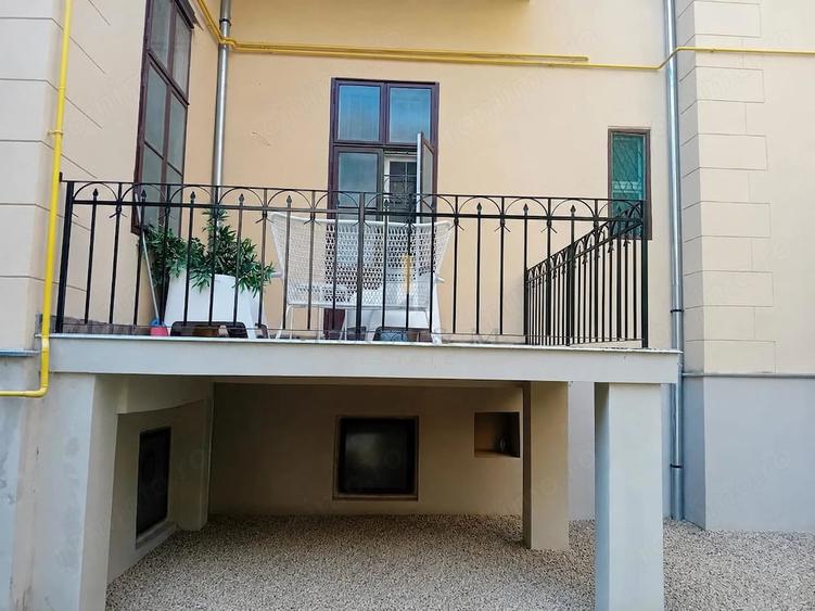 Apartament cu 4 camere în Central