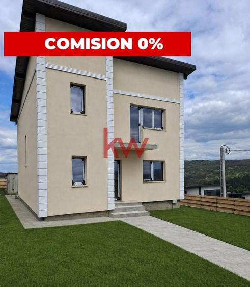Casă individuală cu 4 camere cu Canalizare în Valea Lupului
