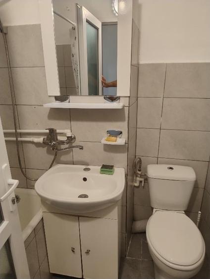 Apartament cu 2 camere nedecomandat, mobilat în Tomis Nord