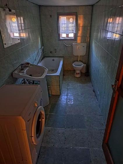 Casă individuală cu 2 camere cu Teren 4700 Mp în Capu Câmpului