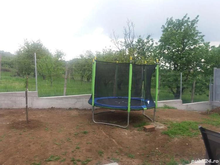 Casă cu 4 camere cu Teren 350 Mp în Oncea