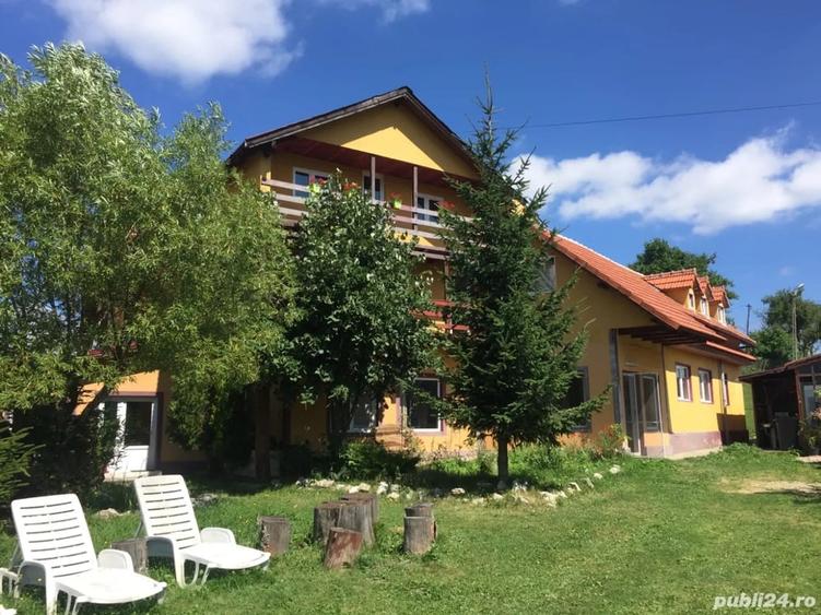 Casă cu Teren 712 Mp în Fundata