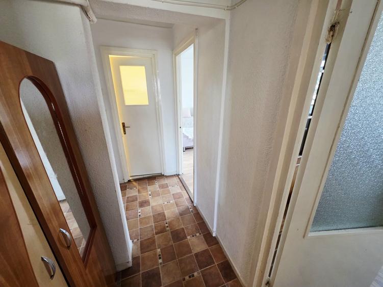 Apartament cu 2 camere în Mircea cel Bătrân