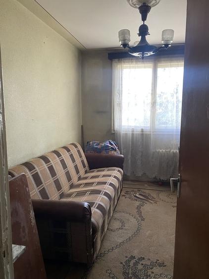 Apartament semidecomandat în Liviu Rebreanu