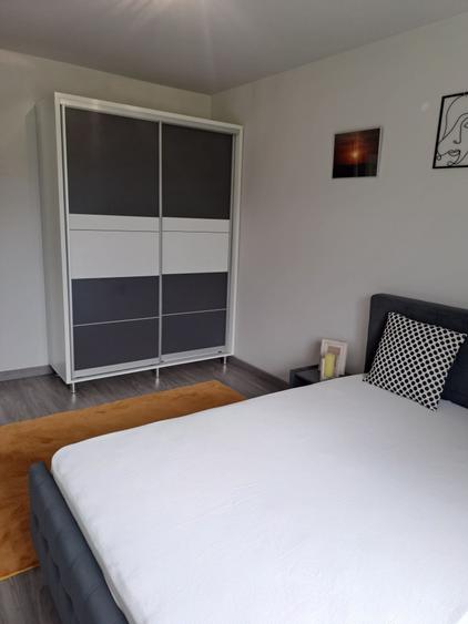 Apartament cu 2 camere semidecomandat în Florești