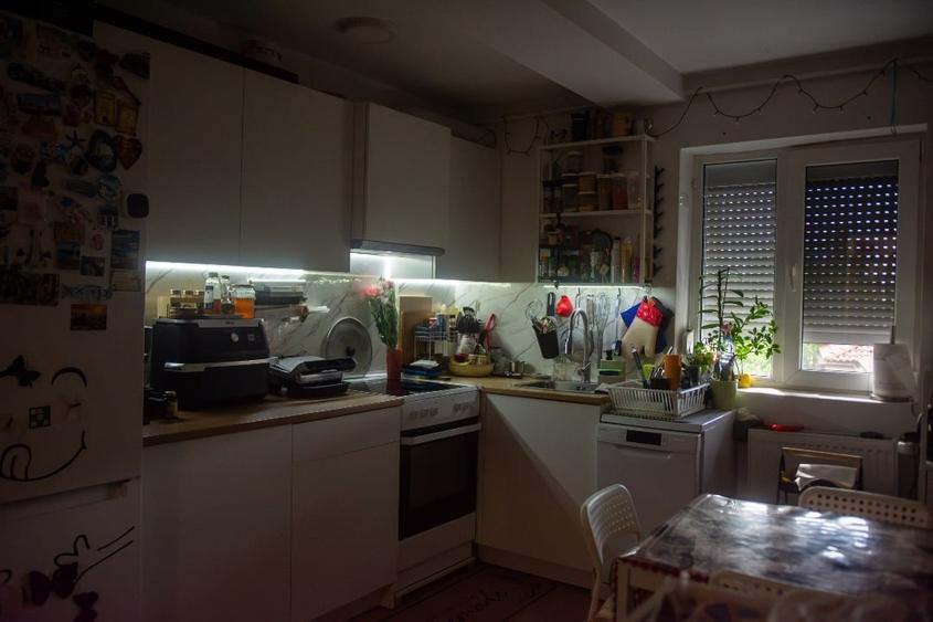 Apartament cu 2 camere semidecomandat, mobilat în Braytim