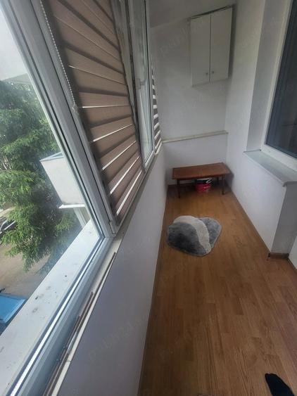 Apartament cu 3 camere decomandat în Unirii