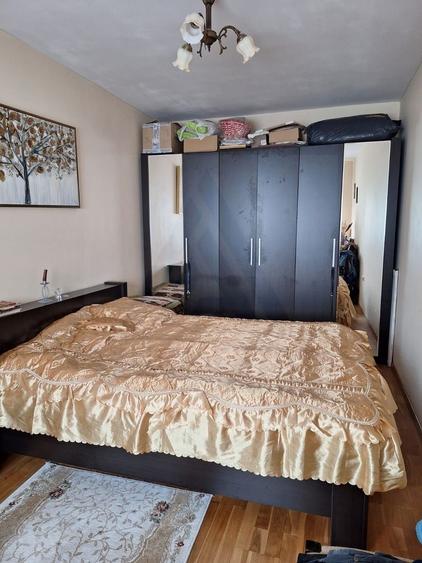 Duplex cu 3 camere cu Canalizare în Gușterița