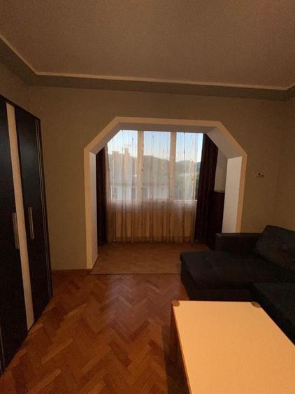 Apartament cu 2 camere decomandat în Ultracentral