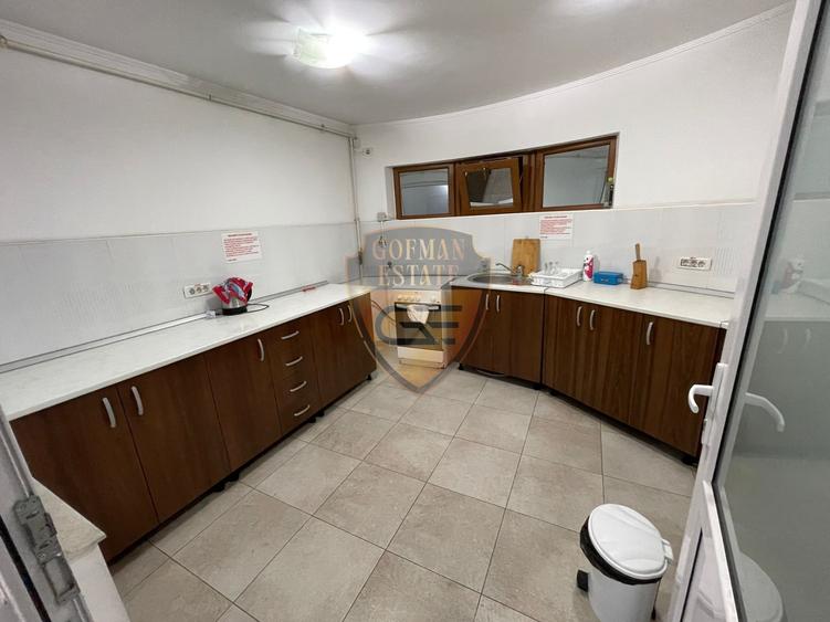 Spațiu comercial, de 460 mp, în Faleza Nord