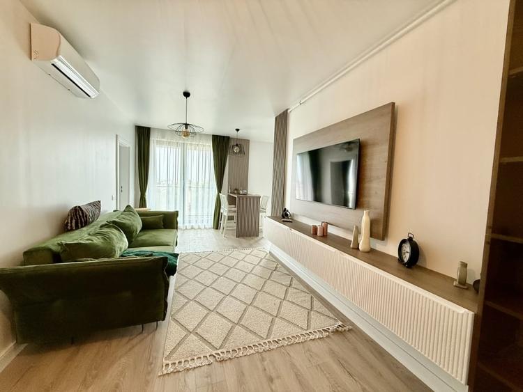 Apartament cu 2 camere nedecomandat, mobilat în Tomis Nord