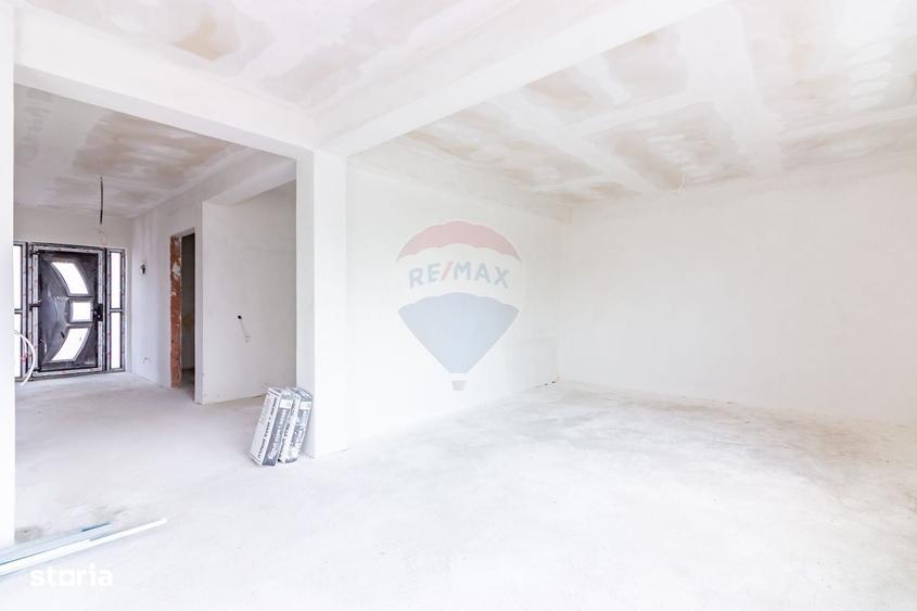 Casă cu 4 camere în Dumbrăveni