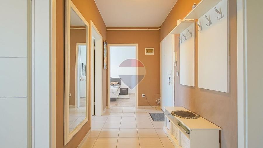 Apartament cu 2 camere decomandat, mobilat în Avantgarden
