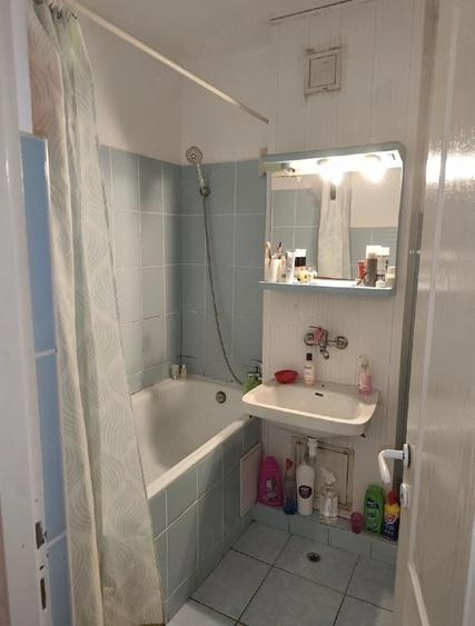 Apartament cu 2 camere decomandat în Exterior Vest