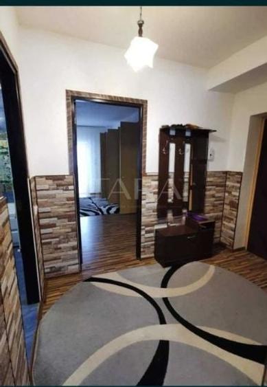 Apartament cu 2 camere decomandat, mobilat în Vest