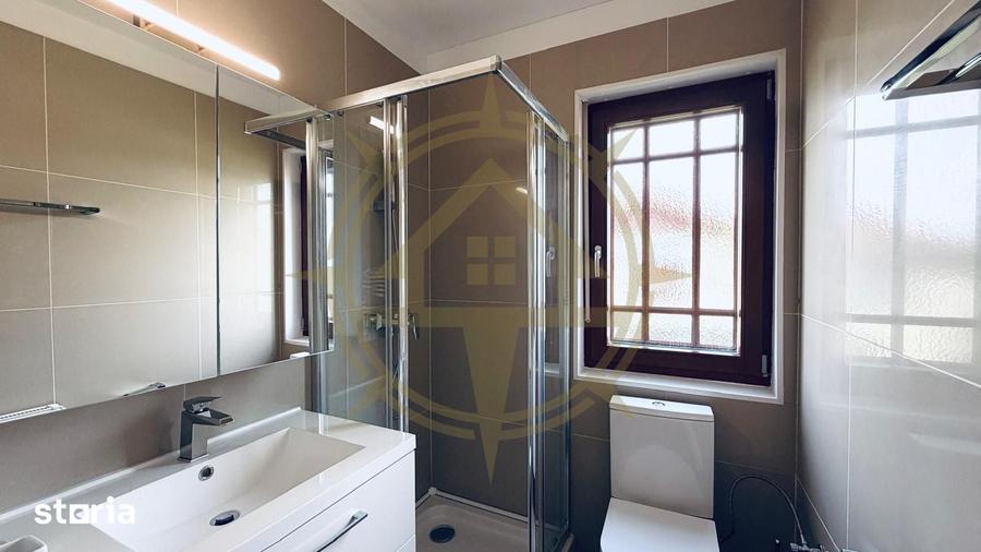 Casă cu 5 camere cu Teren 430 Mp în Corbeanca