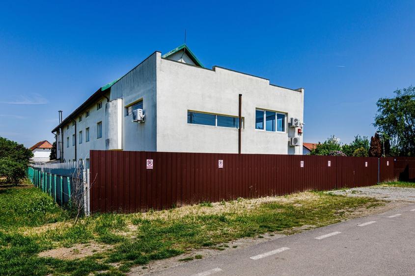 Proprietate specială, de 1,171 mp, în Carani