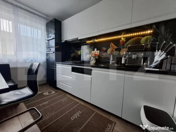 Apartament cu 2 camere semidecomandat în Central