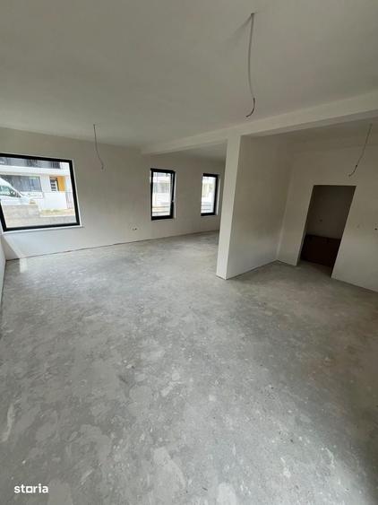 Casă cu 3 camere în Bercu Roșu