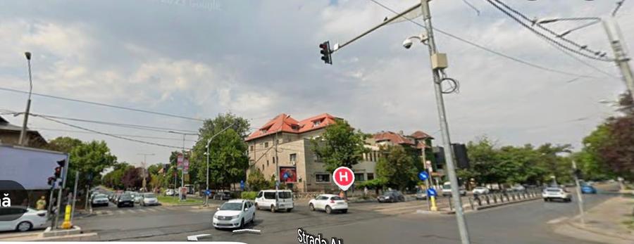 Apartament cu 4 camere în Casin