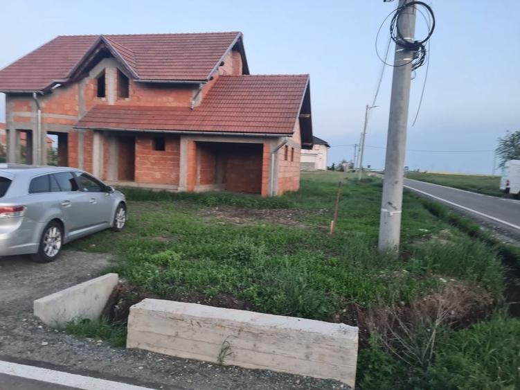 Casă cu 4 camere în Șagu