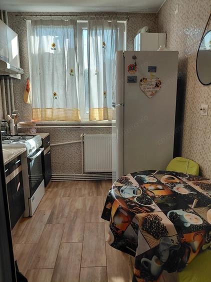 Apartament 3 camere, ?iglina 1, etaj 3, centrala termica, bloc anvelopat - 17