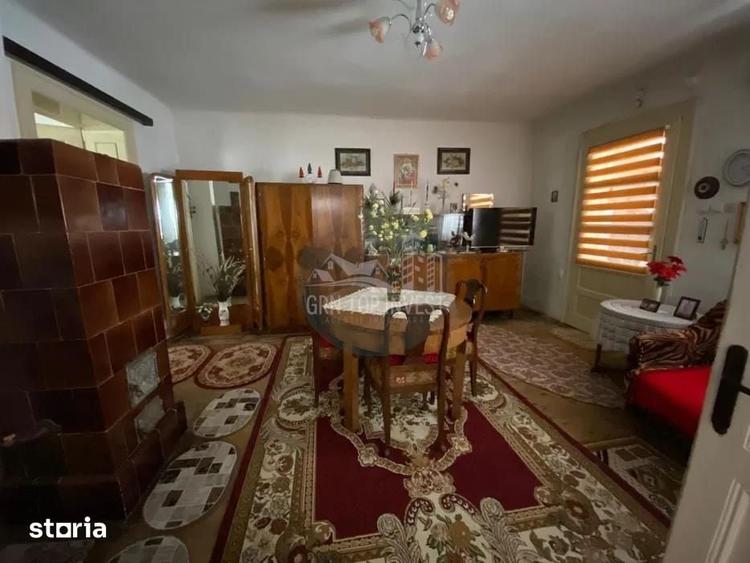 Casă cu 2 camere cu Teren 100 Mp în Central