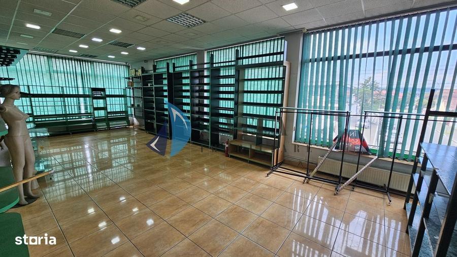 Spatiu comercial 90 mp, zona Libertatii, vizibilitate buna - 7