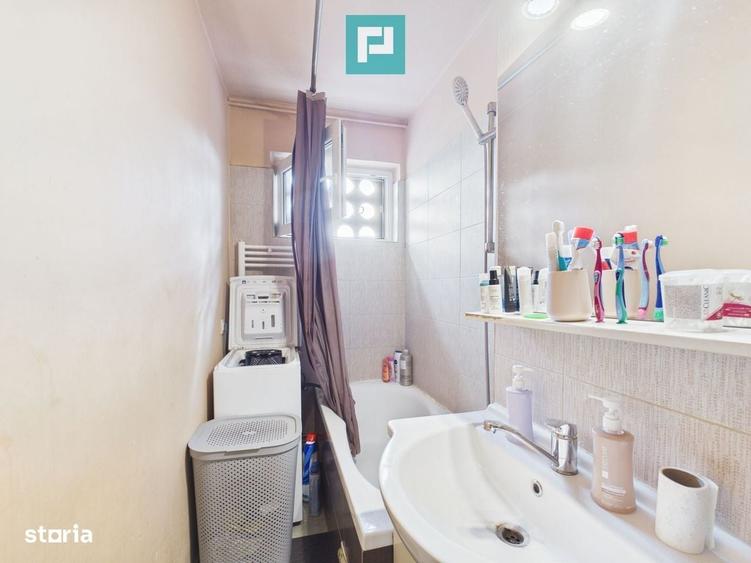 Apartament cu 3 camere decomandat în Aurel Vlaicu