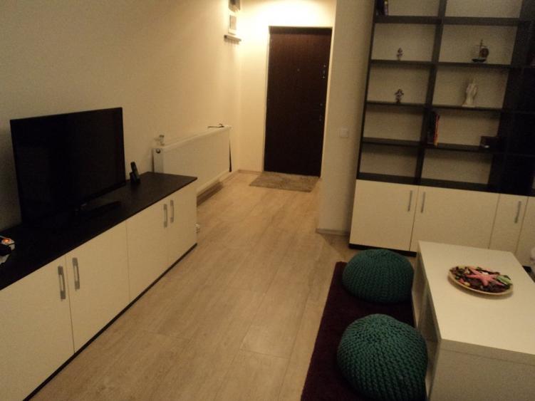 Apartament cu 2 camere semidecomandat, mobilat în Dorobanți