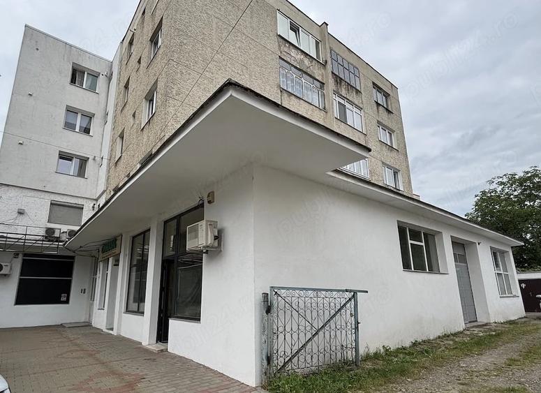 Spațiu comercial, de 130 mp, în Central