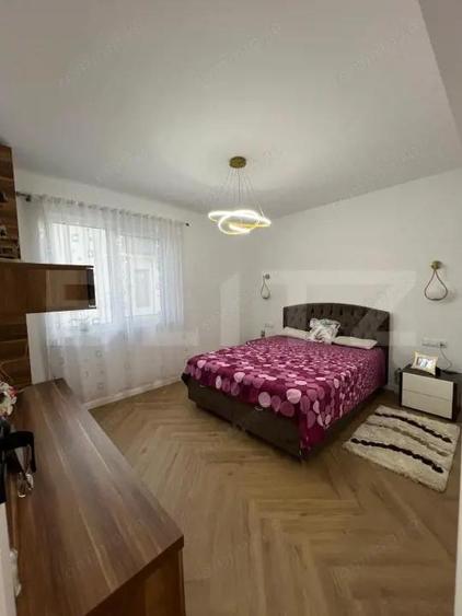 Casă cu Teren 468 Mp în Dezmir