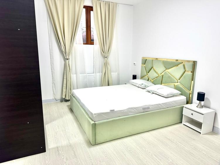 Apartament cu 3 camere semidecomandat, mobilat în Bucureștii Noi