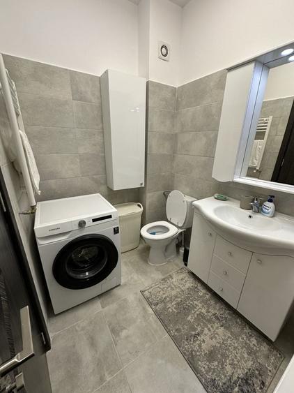 Apartament cu 2 camere decomandat în Cățelu