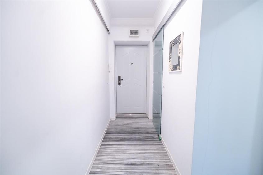 Apartament cu 2 camere semidecomandat în Plopilor