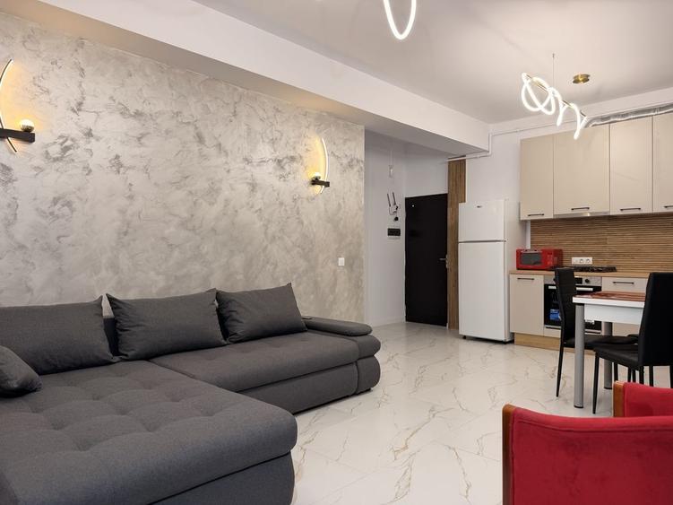 Apartament cu 3 camere decomandat în Nord